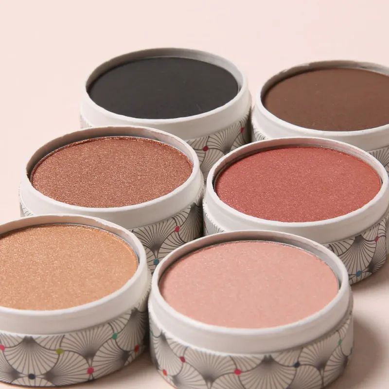 Økologisk øyenskygge, Light Gold 2.5g / Charlotte 