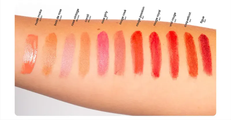 Økologisk leppestift - 02 Shiny Coral 3.5g / Charlotte 