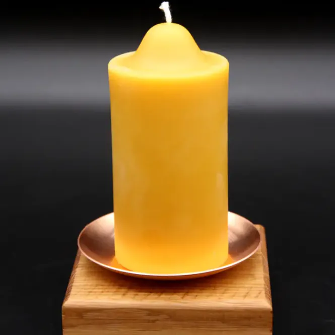 Hovedbilde Pillar Candle 12cm - kubbelys i bivoks, 264g / Stephanus
